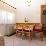 Appartement Mladen 1588 *