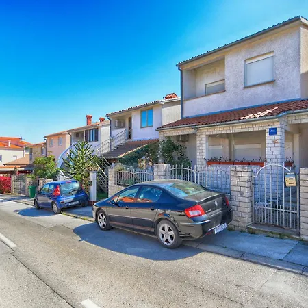Mladen 1588 Apartmán