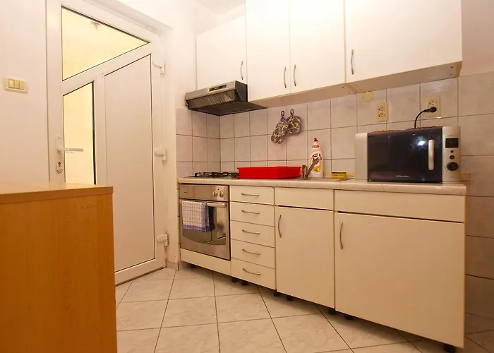 아파트 Mladen 1588 *