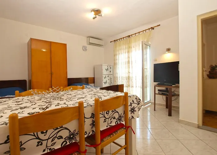 Mladen 1588 Lejlighed